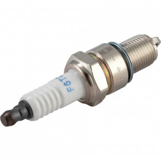 Vela de igni��o F6TC para compactador vibrat�rio com revers�o a  gasolina 7 hp, COM 99000, LGV 3600, MGS 140, MGV 140, GSV 4000 e GGV 6000 VONDER.